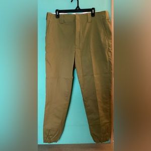 NWOT Men’s Dickies Pants with Elastic Cuffs Size 36 x 32